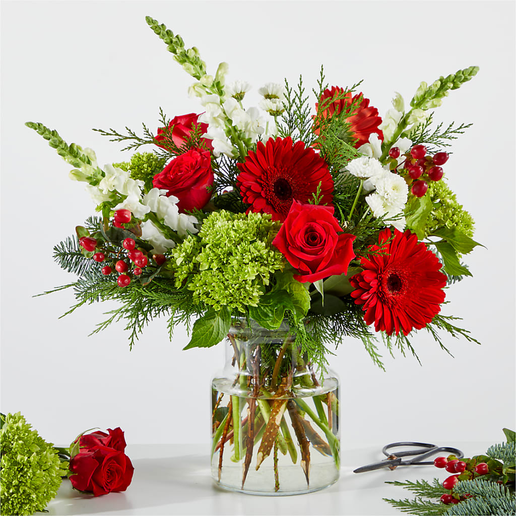 Merry Moment Bouquet – A Florist Original – Loose Leaf Florist, Austin TX