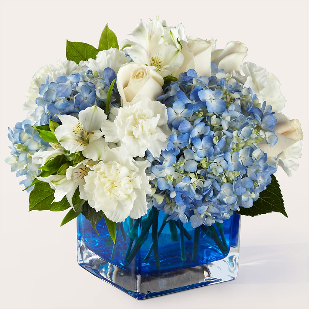 Soothing Waters Bouquet – Loose Leaf Florist, Austin TX