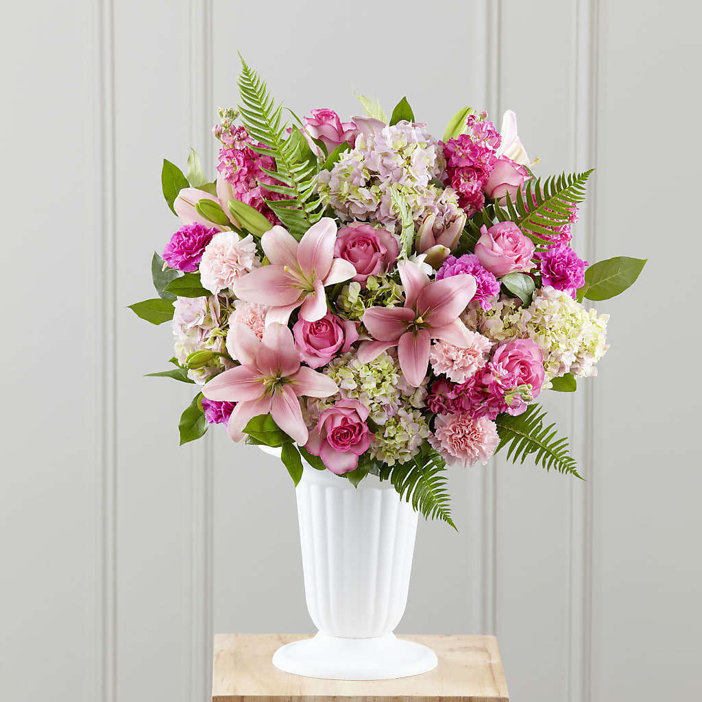 Never-Ending Love Arrangement – Loose Leaf Florist, Austin TX