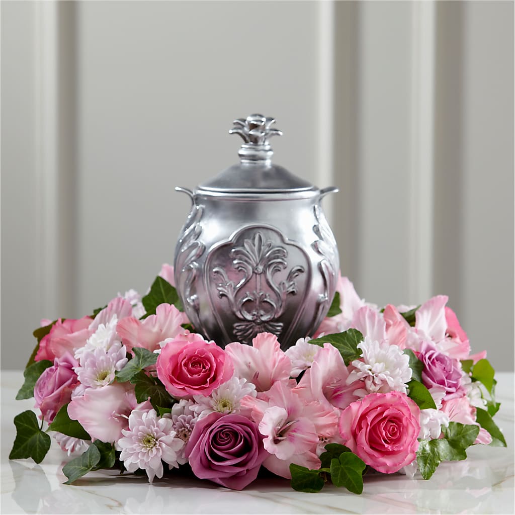 Glorious Tribute Arrangement – Loose Leaf Florist, Austin TX