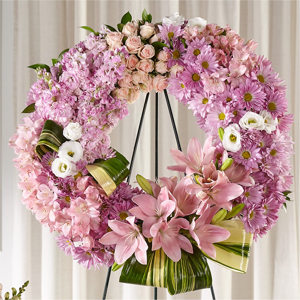 Gift of Warmth Wreath – Loose Leaf Florist, Austin TX