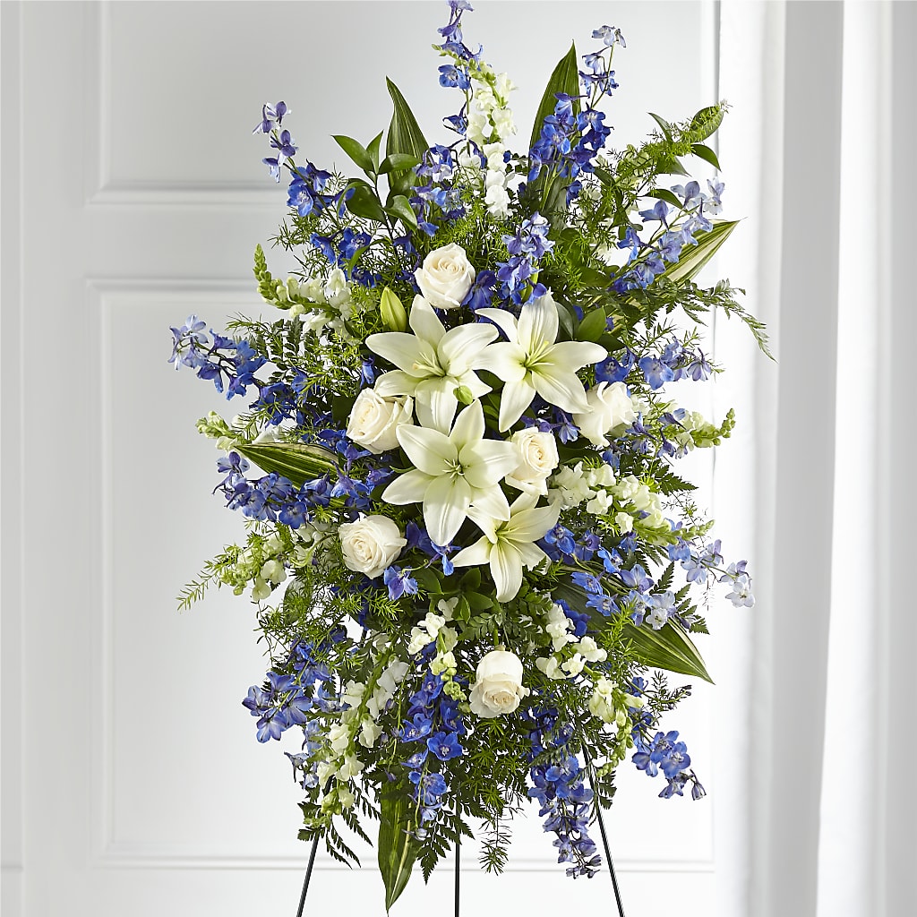Faithful Friend Standing Spray – Loose Leaf Florist, Austin TX