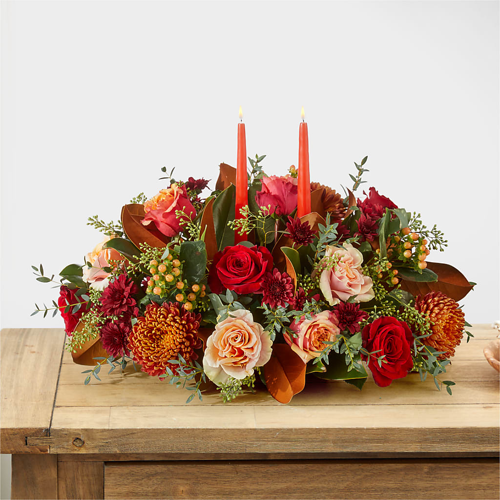 Gather Near Centerpiece – Loose Leaf Florist, Austin TX