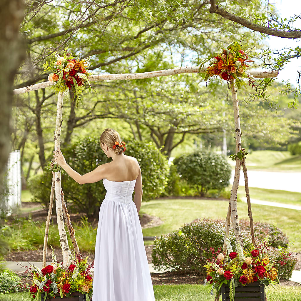 Arbor of Love Archway – Loose Leaf Florist, Austin TX