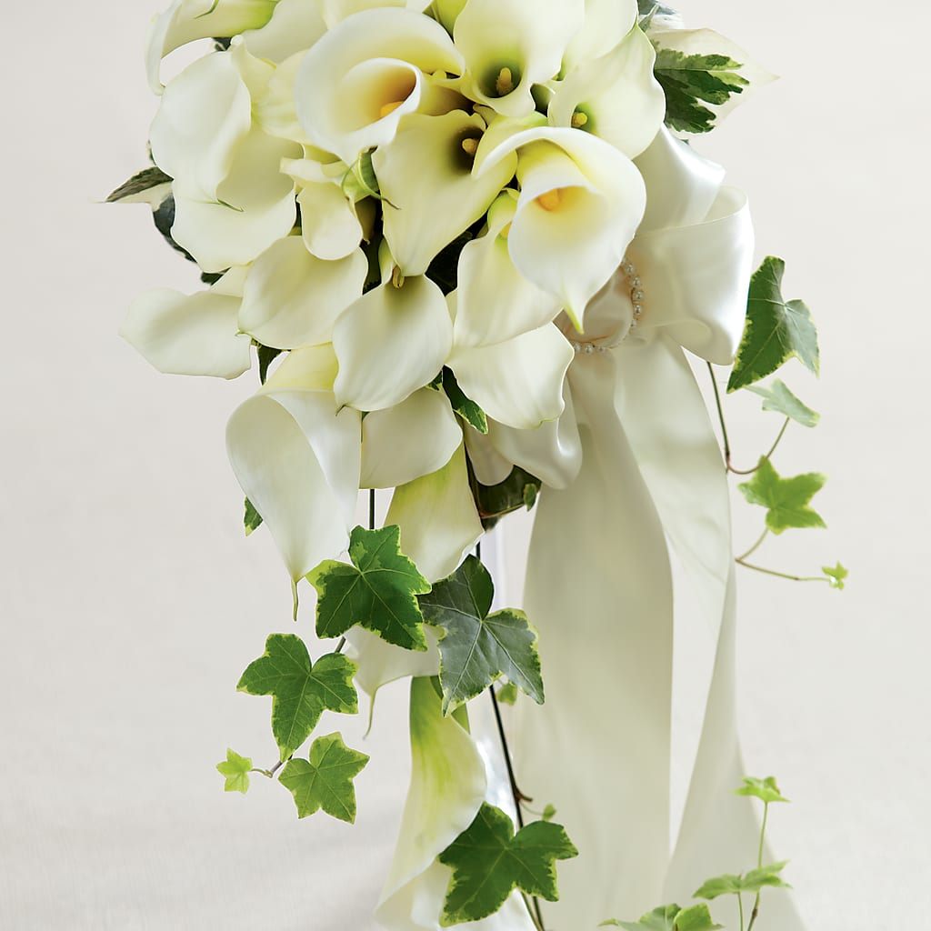 White Chapel Bouquet – Loose Leaf Florist, Austin TX