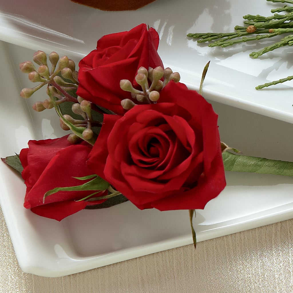 Red Spray Rose Boutonniere – Loose Leaf Florist, Austin TX