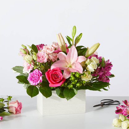 Sweetberry Box – A Florist Original –  Loose Leaf Florist, Austin TX