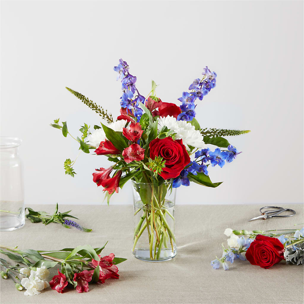Star Spangled - A Florist Original –  Loose Leaf Florist, Austin TX