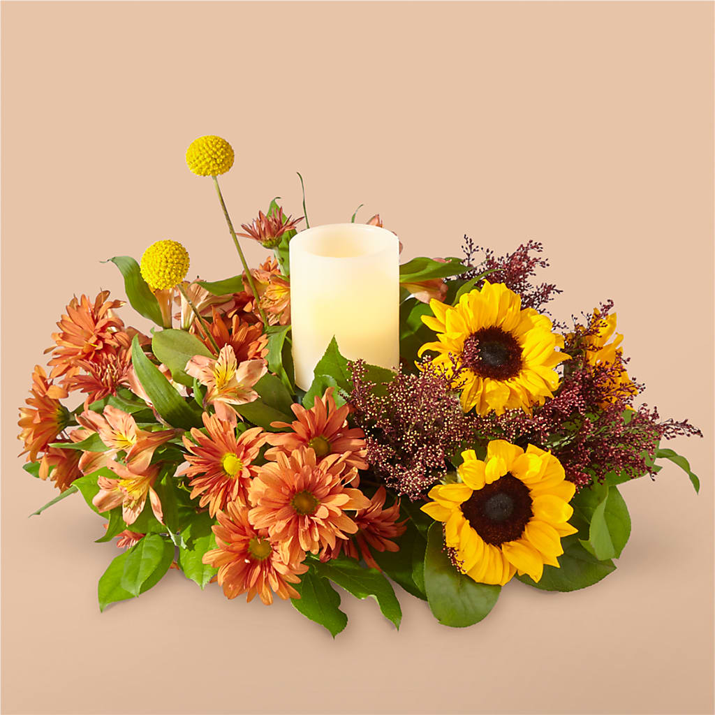 Honey Spark Centerpiece –  Loose Leaf Florist, Austin TX