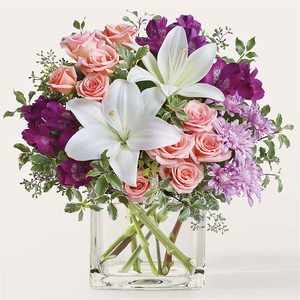 Mani Pedi Bouquet –  Loose Leaf Florist, Austin TX