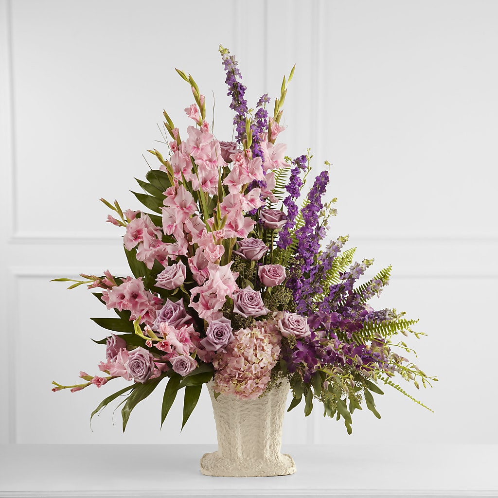 Flowing Garden Arrangement –  Loose Leaf Florist, Austin TX