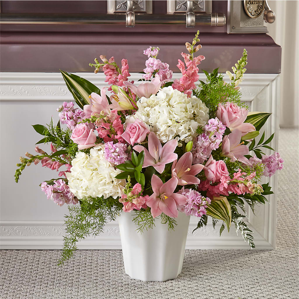Simply Serene Floor Basket –  Loose Leaf Florist, Austin TX