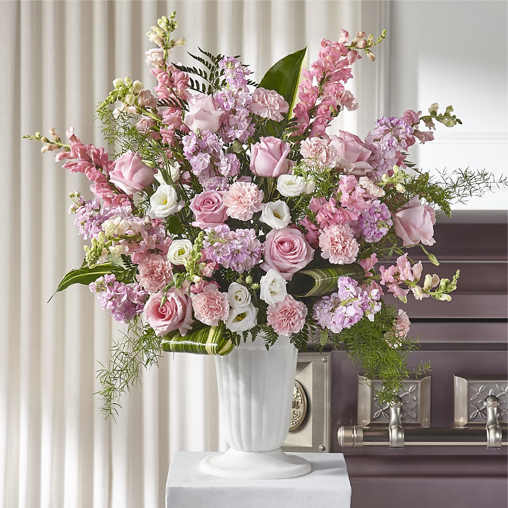 Divine Comfort Arrangement –  Loose Leaf Florist, Austin TX