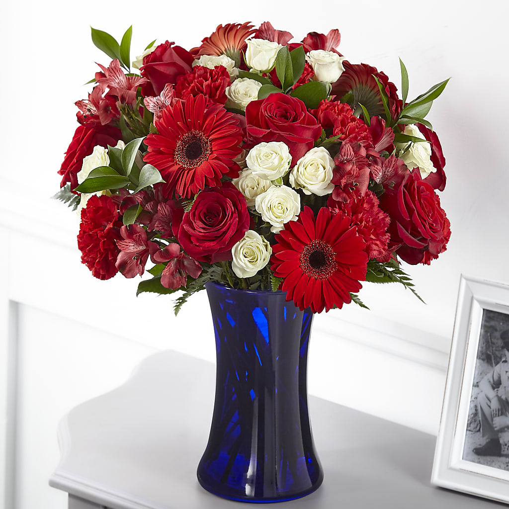 Hearts Embrace Bouquet –  Loose Leaf Florist, Austin TX