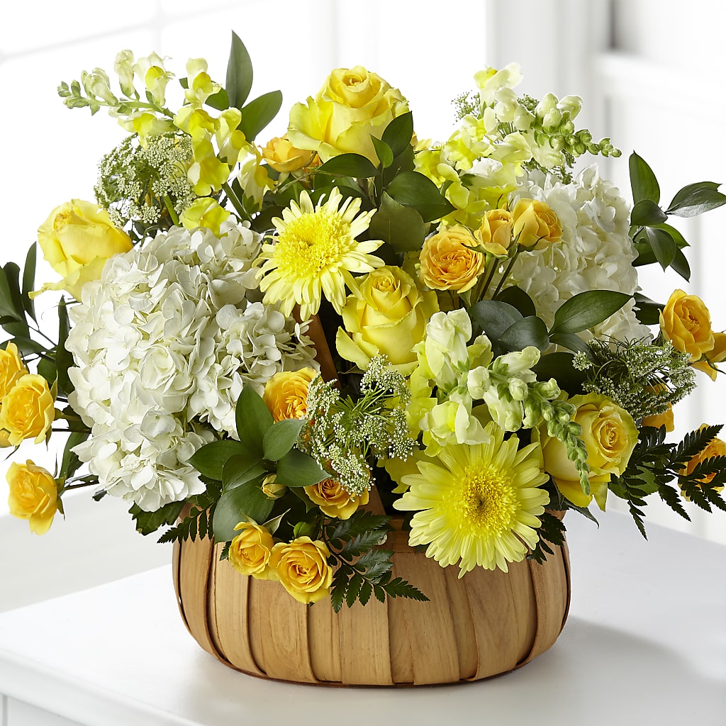 Rustic Remembrance Basket –  Loose Leaf Florist, Austin TX