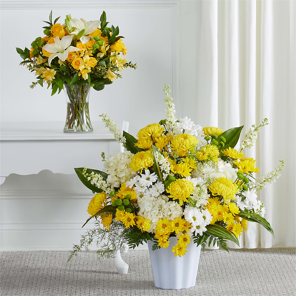 Warm Remembrance Bundles –  Loose Leaf Florist, Austin TX