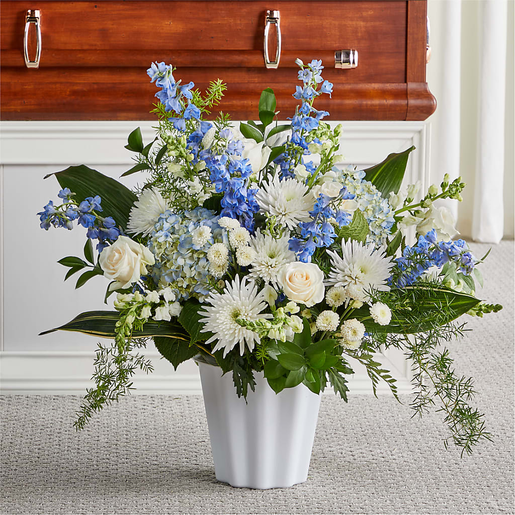 Everlasting Memories Floor Basket –  Loose Leaf Florist, Austin TX