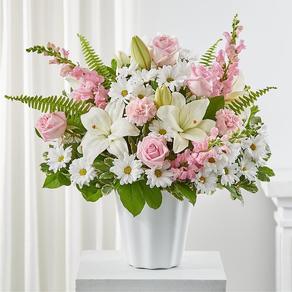 Soft Touch Tabletop Basket –  Loose Leaf Florist, Austin TX