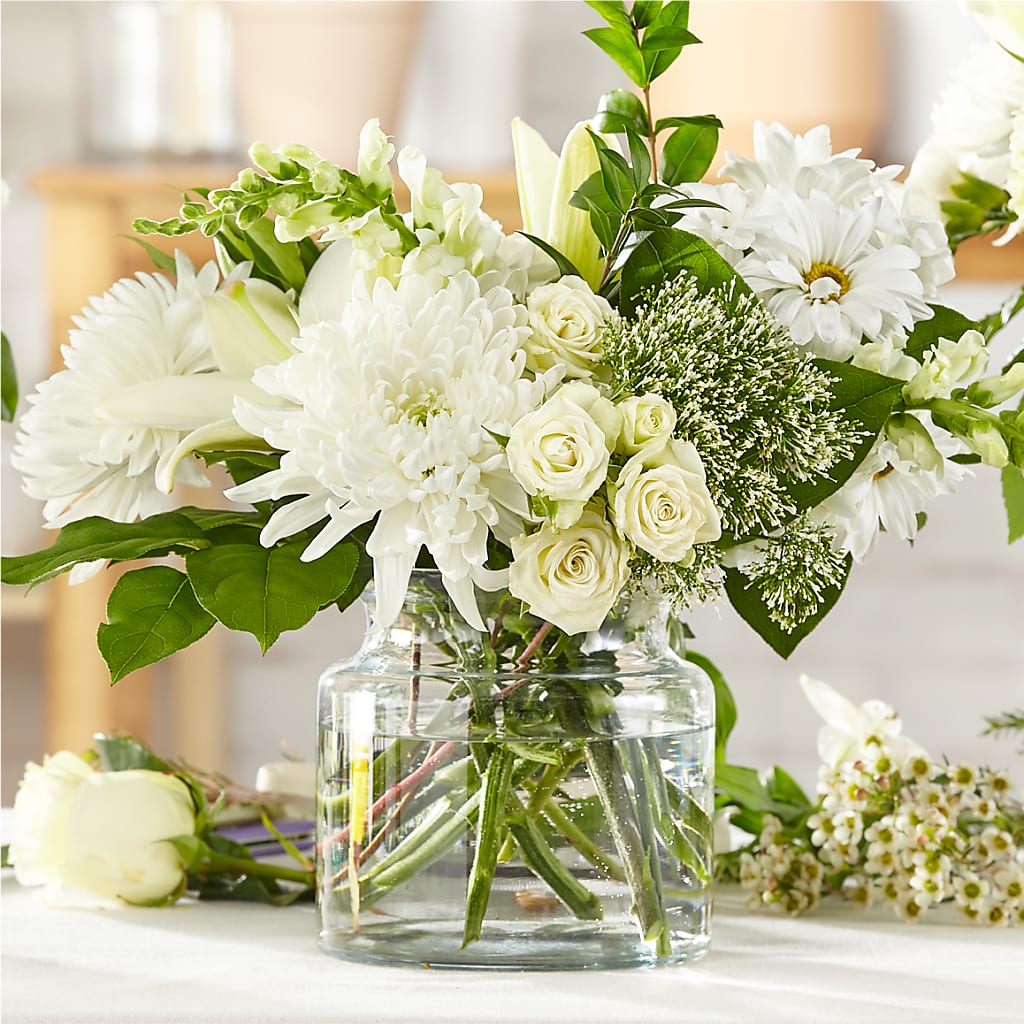 Classic Ivory – A Florist Original –  Loose Leaf Florist, Austin TX