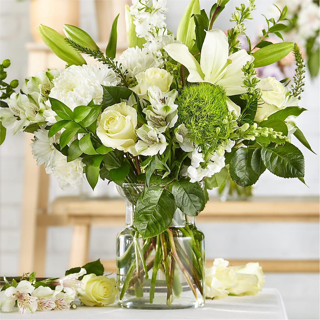 Classic Ivory – A Florist Original –  Loose Leaf Florist, Austin TX