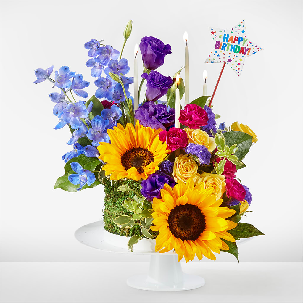 Star of the Day Floral Cake –  Loose Leaf Florist, Austin TX