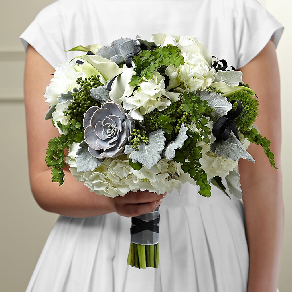 Sweet Innocence Bouquet –  Loose Leaf Florist, Austin TX