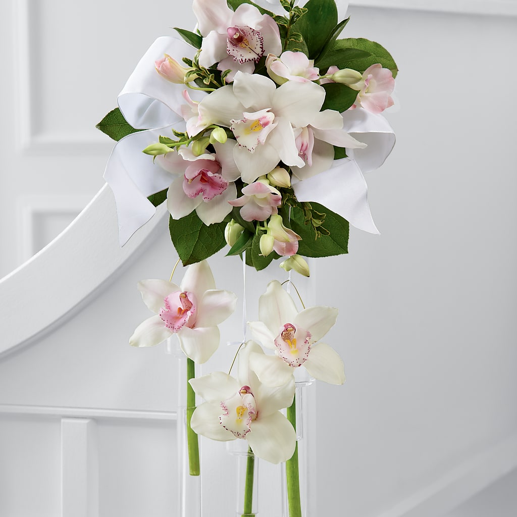 Perfect Entrance Pew Arrangement –  Loose Leaf Florist, Austin TX