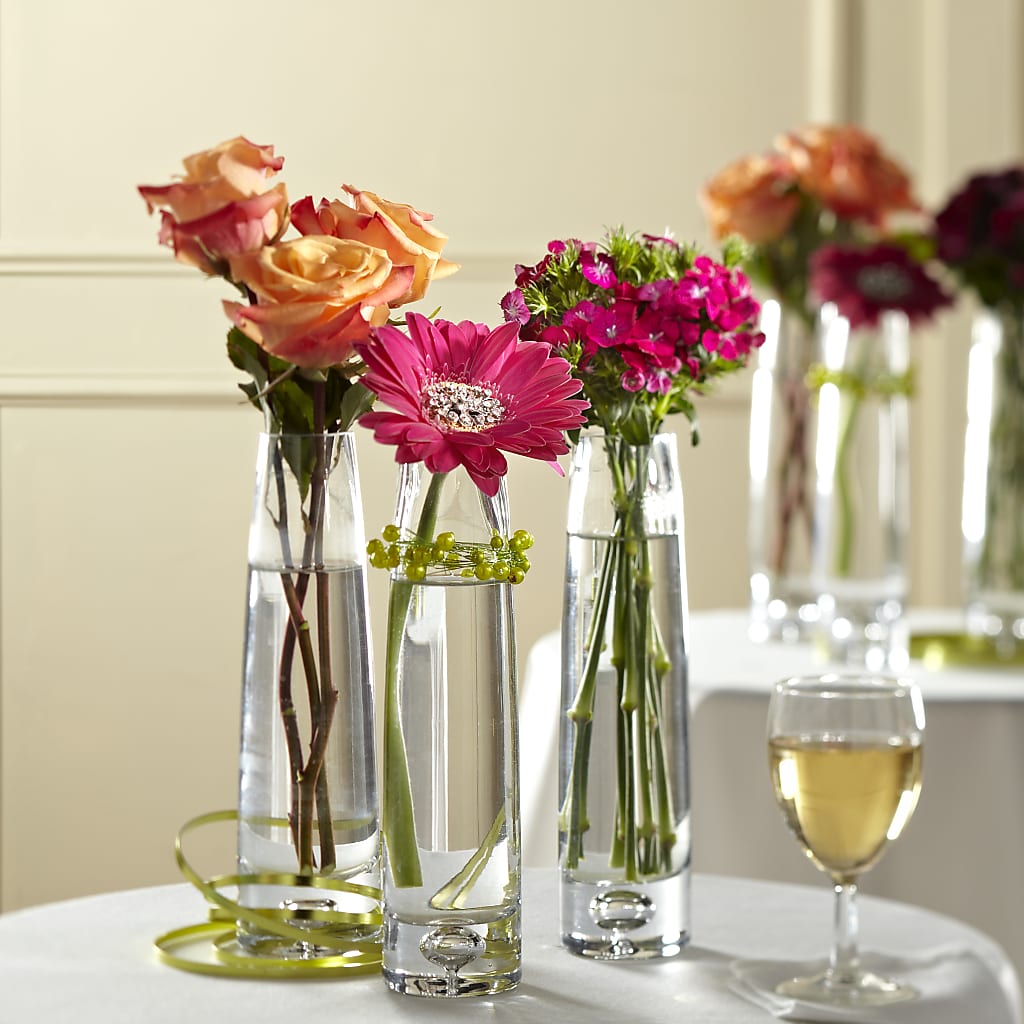 Sparkling Toast Centerpiece –  Loose Leaf Florist, Austin TX