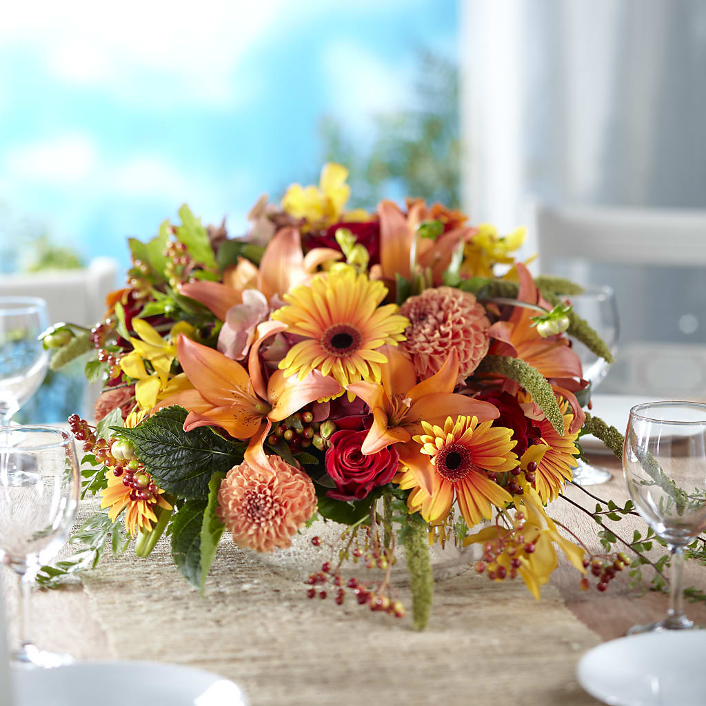 One and Only Centerpiece –  Loose Leaf Florist, Austin TX
